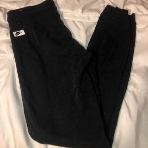 Black nike joggers